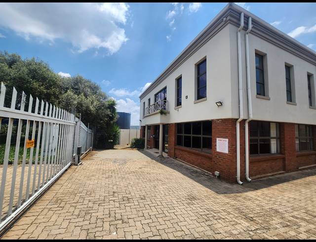 1,600M² WAREHOUSE TO LET IN LINBRO PARK